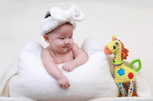 进贤宝宝几个月翻身 进贤宝宝几个月翻身