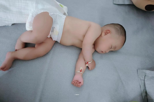 进贤宝宝老打喷嚏怎么办